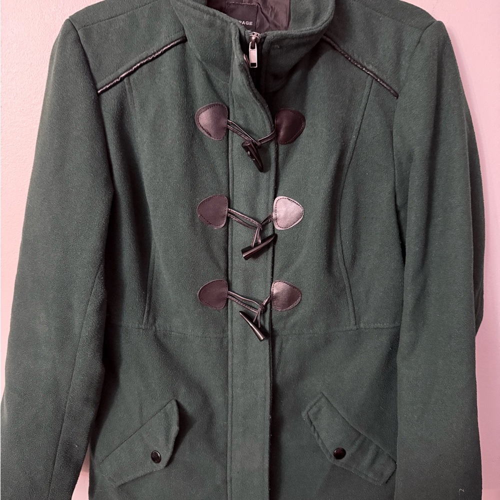 Rampage Dark Green Toggle pea coat size Medium missing top snap